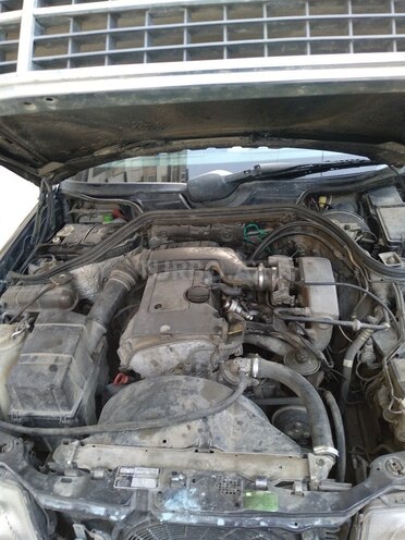 Mercedes E 200 1994, 399,500 km - 2.0 л - Bakı
