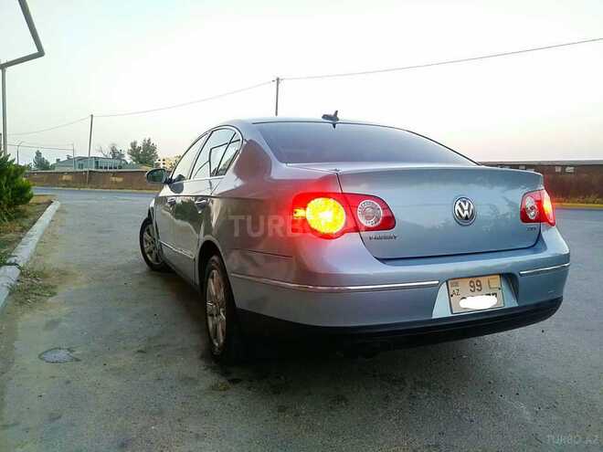 Volkswagen Passat 2005, 179,800 km - 2.0 l - Bakı