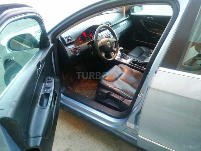 Volkswagen Passat 2005, 179,800 km - 2.0 l - Bakı