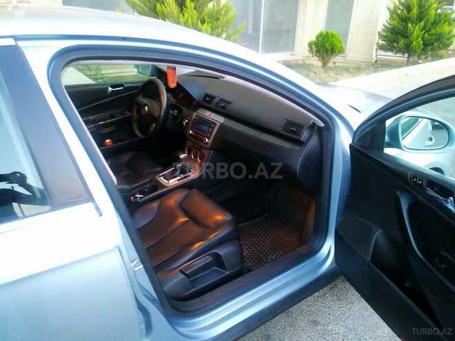 Volkswagen Passat 2005, 179,800 km - 2.0 l - Bakı