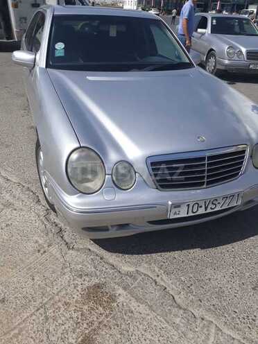 Mercedes E 320 2001, 286,000 km - 3.2 l - Bakı