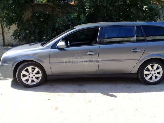 Opel Vectra 2004, 330,400 km - 1.9 l - Bakı