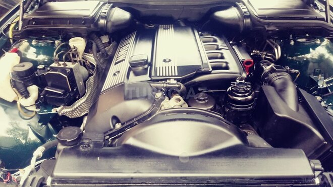 BMW 528 1998, 300,000 km - 0.3 l - Bakı