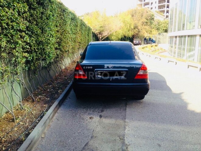 Mercedes C 180 1997, 320,000 km - 1.8 l - Bakı