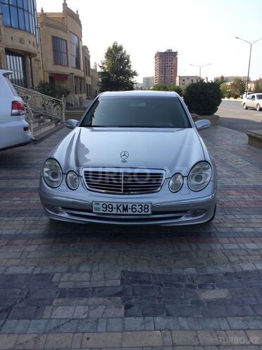 Mercedes E 270 2002, 303,000 km - 2.7 l - Sumqayıt
