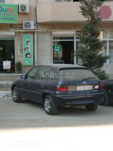 Opel Astra 1997, 362,000 km - 1.6 l - Bakı