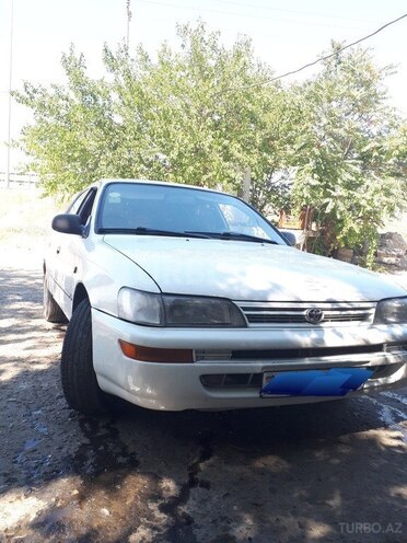Toyota Corolla 1995, 300,000 km - 1.6 l - Bakı