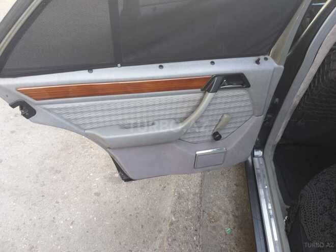 Mercedes E 230 1991, 304,220 km - 7.5 л - Bakı