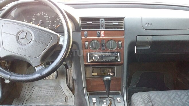Mercedes C 180 1993, 300,000 km - 1.8 l - Gəncə