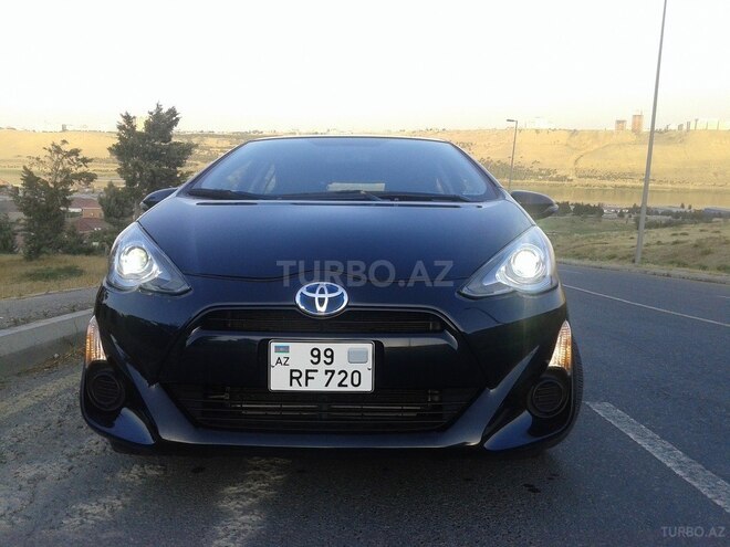 Toyota Prius 2015, 61,000 km - 1.5 l - Bakı