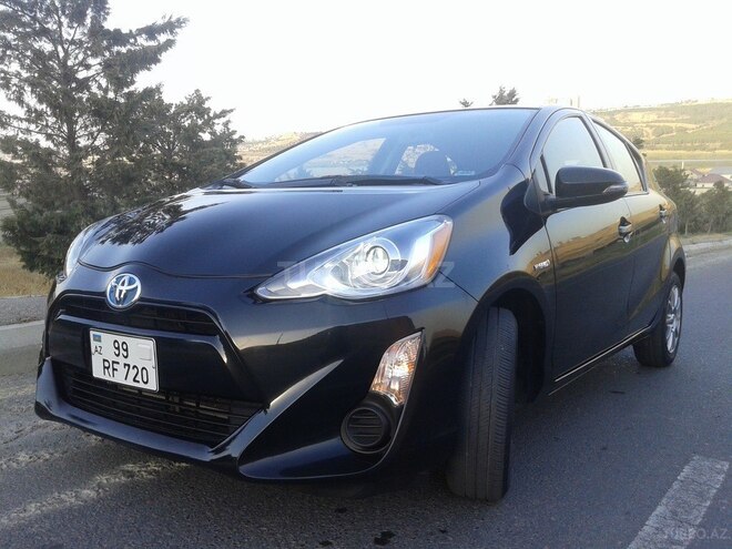 Toyota Prius 2015, 61,000 km - 1.5 l - Bakı