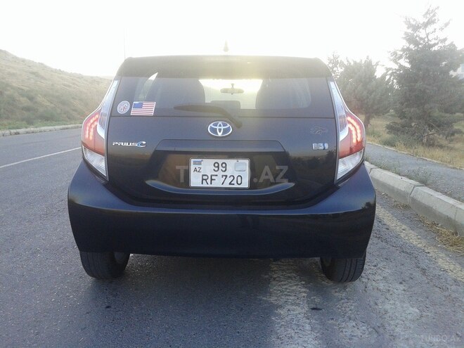 Toyota Prius 2015, 61,000 km - 1.5 l - Bakı