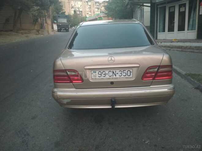 Mercedes E 240 2000, 406,932 km - 2.4 l - Bakı