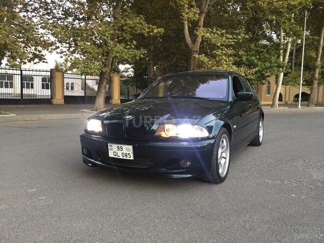 BMW 318 1999, 230,000 km - 1.9 l - Yevlax