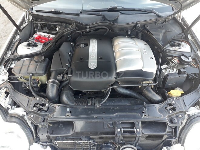 Mercedes C 220 2002, 110,000 km - 2.2 l - Bakı