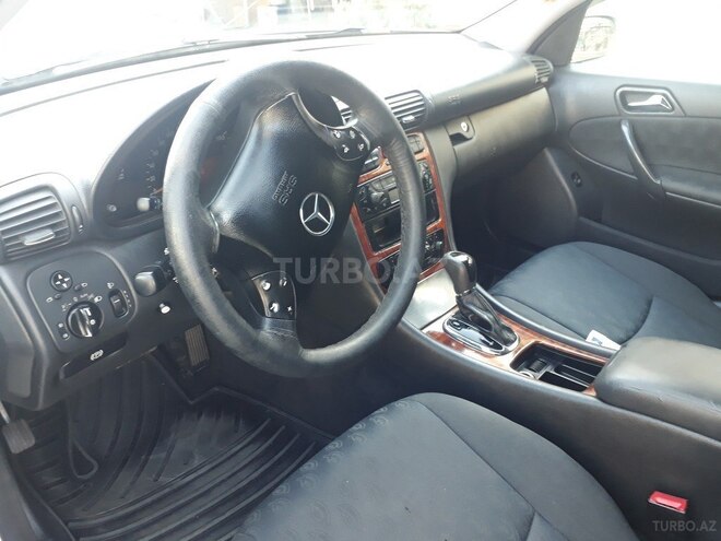 Mercedes C 220 2002, 110,000 km - 2.2 l - Bakı