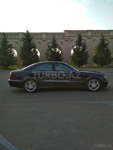 Mercedes E 200 2002, 218,800 km - 2.2 л - Gəncə