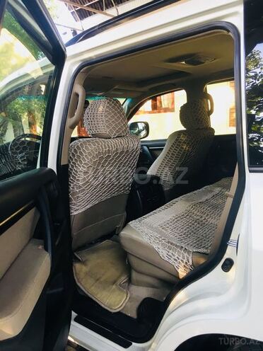 Toyota Land Cruiser 2010, 88,000 km - 4.0 л - Ağdaş