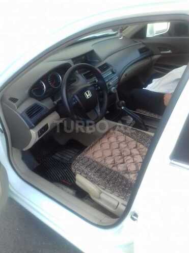 Honda Accord 2009, 190,000 km - 2.4 л - Quba