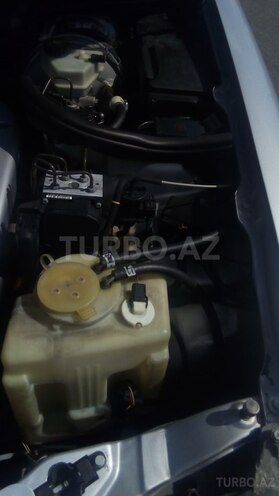 Mercedes E 270 2001, 245,985 km - 2.7 л - Bakı