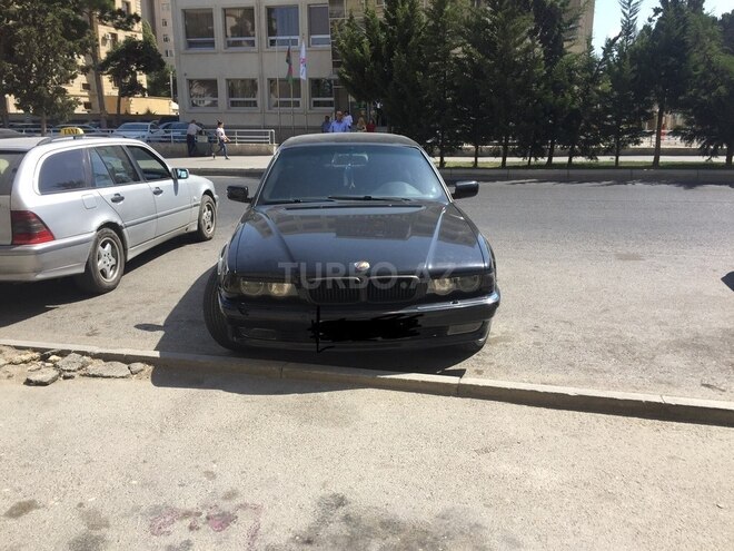 BMW 740 1999, 400,000 km - 4.4 l - Bakı