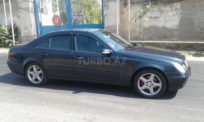 Mercedes E 220 2002, 255,000 km - 2.2 l - Bakı