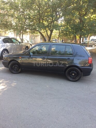 Volkswagen Golf 1993, 302,000 km - 1.8 l - Bakı