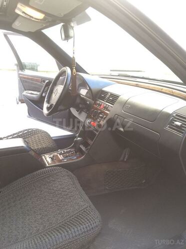 Mercedes C 230 1999, 200,000 km - 2.3 l - Bakı