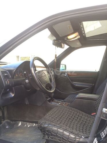 Mercedes C 230 1999, 200,000 km - 2.3 l - Bakı