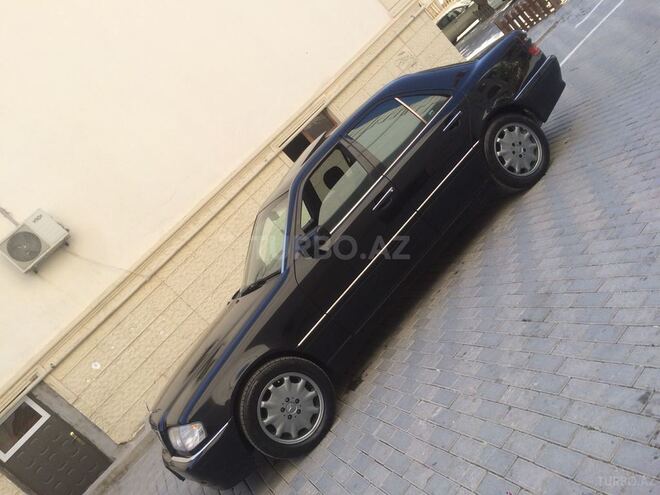 Mercedes C 230 1999, 200,000 km - 2.3 l - Bakı