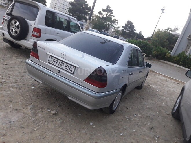 Mercedes C 240 1998, 250,000 km - 2.4 л - Bakı