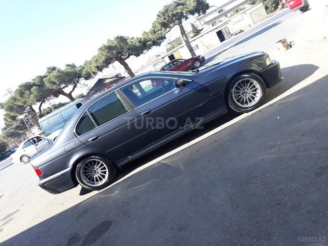 BMW 540 1997, 268,943 km - 4.4 l - Bakı