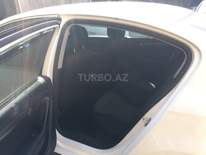 Volkswagen Passat 2012, 142,000 km - 1.8 l - Bakı