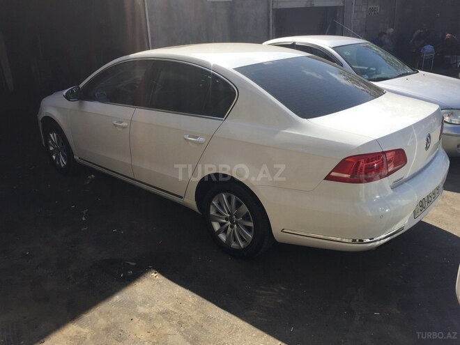 Volkswagen Passat 2012, 142,000 km - 1.8 l - Bakı