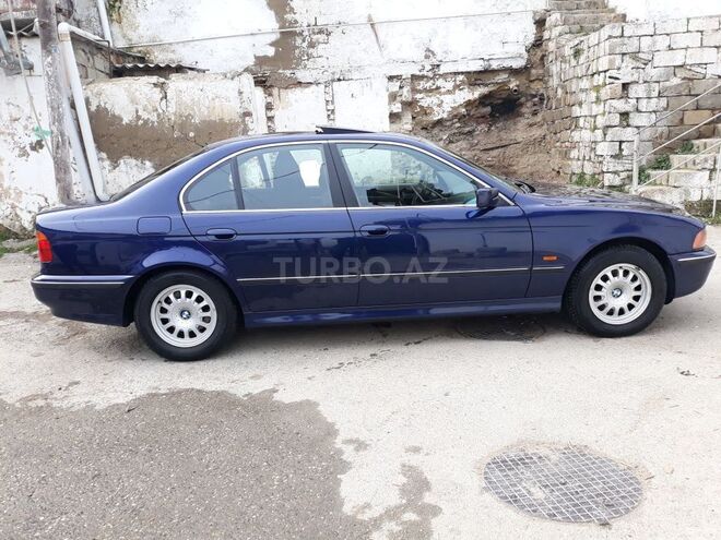 BMW 523 1996, 253,000 km - 2.5 l - Bakı