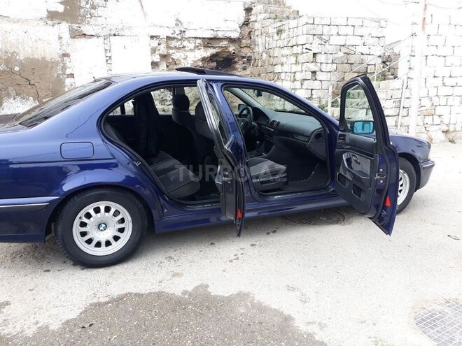BMW 523 1996, 253,000 km - 2.5 l - Bakı