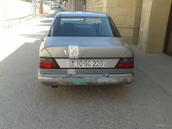 Mercedes E 230 1990, 343,196 km - 2.3 l - Sumqayıt
