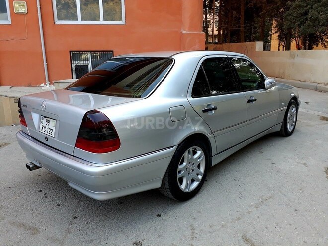 Mercedes C 240 1999, 210,000 km - 2.6 l - Bakı