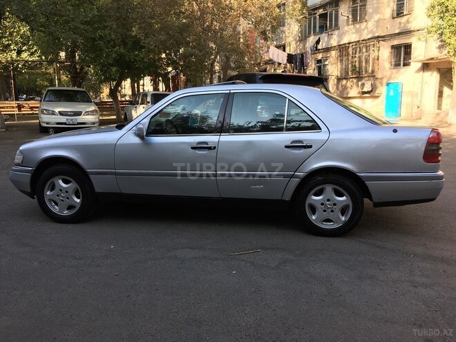Mercedes C 180 1994, 234,000 km - 1.8 л - Bakı