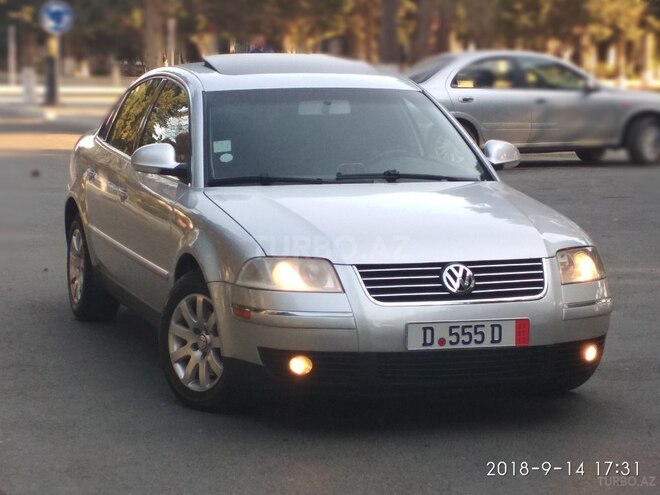 Volkswagen Passat 2004, 165,000 km - 1.8 l - Sumqayıt