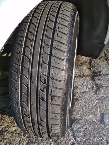 Volkswagen Passat 2004, 165,000 km - 1.8 l - Sumqayıt