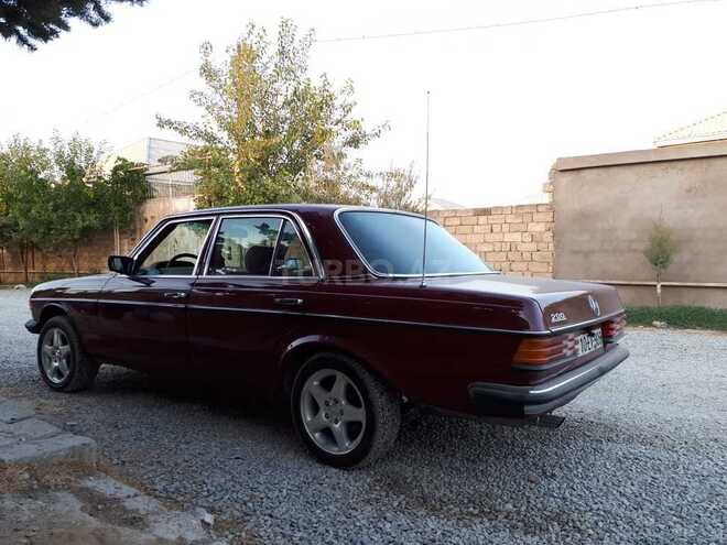 Mercedes 200 1985, 290,000 km - 0.2 л - Bakı