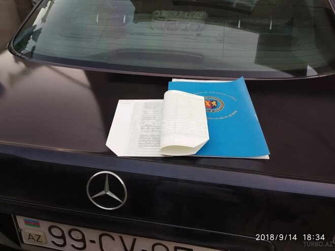 Mercedes E 220 2000, 340,000 km - 2.2 л - Bakı