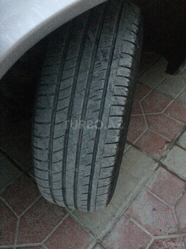 GAZ 31105 2005, 241,000 km - 2.3 l - Sumqayıt