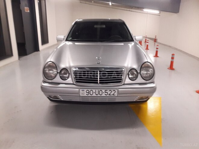Mercedes E 220 1999, 213,127 km - 2.2 l - Gəncə