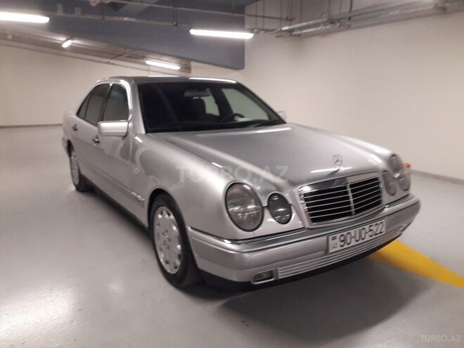 Mercedes E 220 1999, 213,127 km - 2.2 l - Gəncə