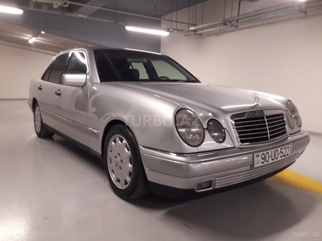Mercedes E 220 1999, 213,127 km - 2.2 l - Gəncə