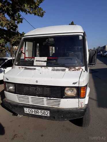 Mercedes 208 D 1994, 500,000 km - 2.5 l - Bərdə