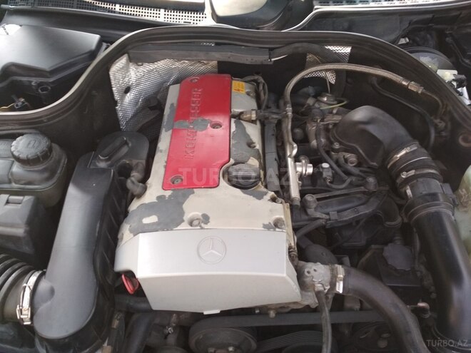 Mercedes E 230 2001, 130,000 km - 2.3 l - Şəki