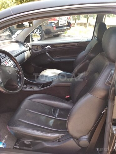Mercedes E 230 2001, 130,000 km - 2.3 l - Şəki